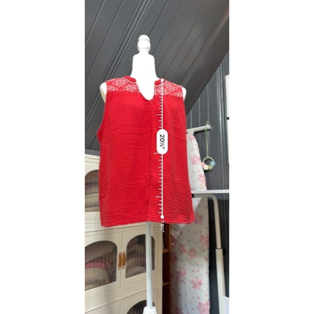 Women's boho meets western Knox Rose blouse perfect for summer - Size Large